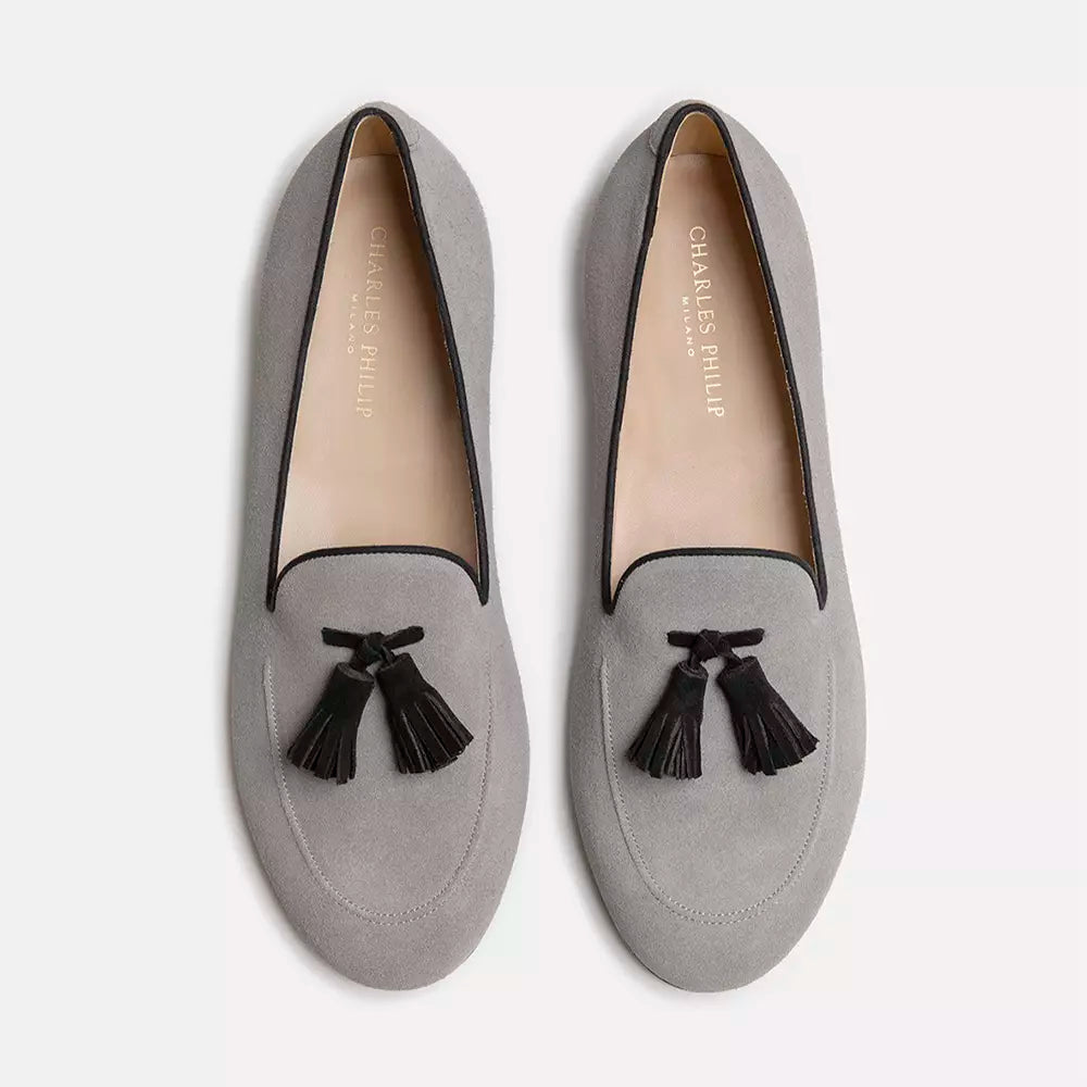 Gray Leather Flat Shoe
